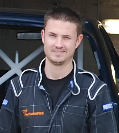 Deux anciens élèves de l'IMA Villiers-le-Bel lancent leur entreprise de mécanique automobile