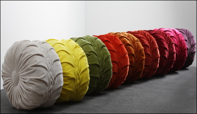 Alignements de coussins ronds de couleur