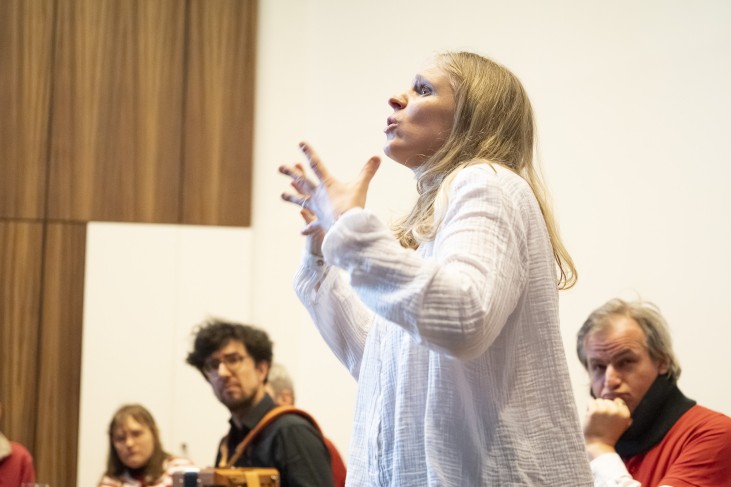 comédien(s) Théâtre Crystal -photo pendant la représentation