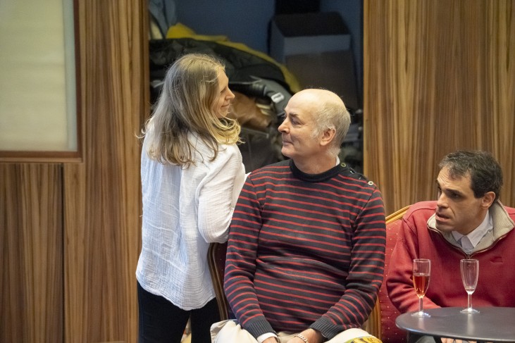 comédien(s) Théâtre Crystal -photo pendant la représentation