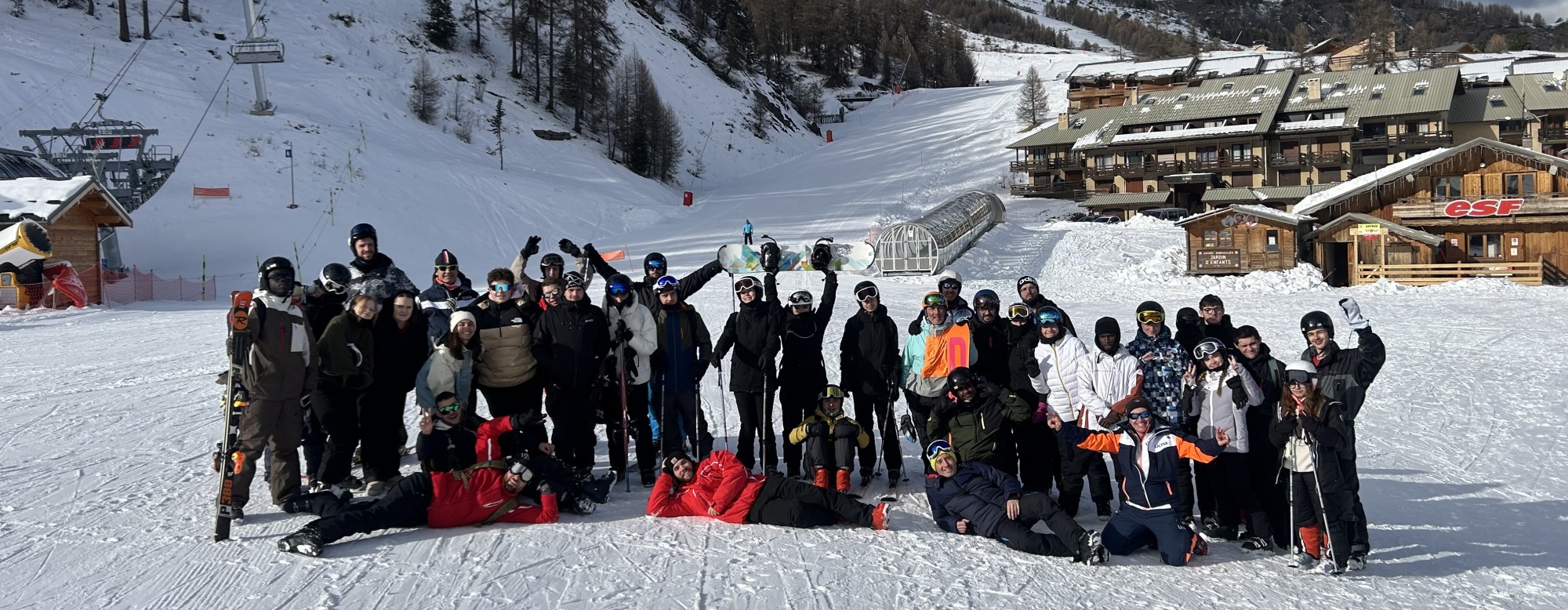 une classe entière en sortie au ski