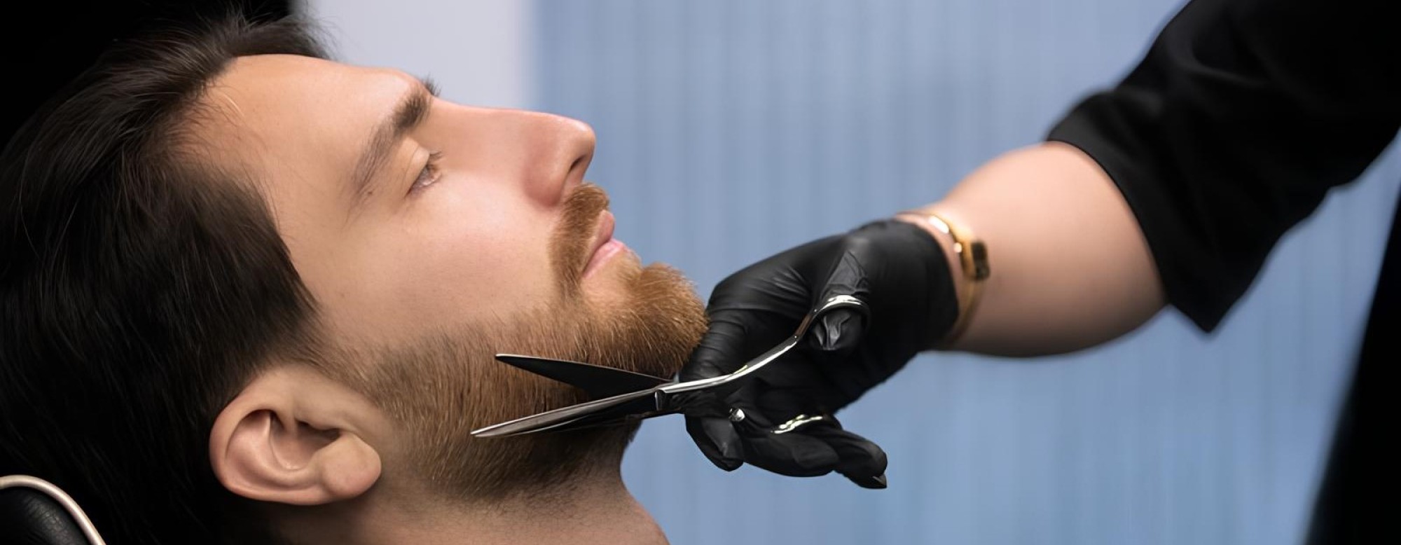 Artisan Barbier en pleine taille de barbe