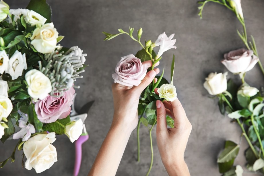 Fleuriste en conception de bouquet