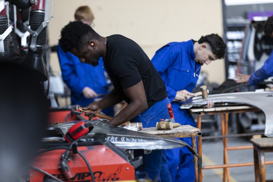 Apprentis carrossiers CMA Formation Bobigny