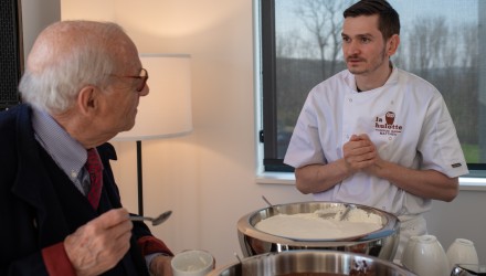 ENSEMBLE DE PHOTOS LA HULOTTE