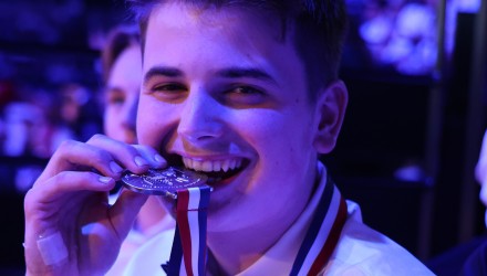 lilyan avec sa médaille