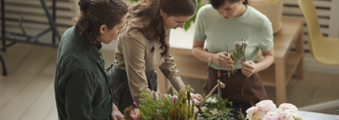 Fleuriste et ses apprentis