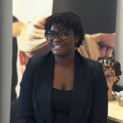 Marie, apprentie BP Coiffure